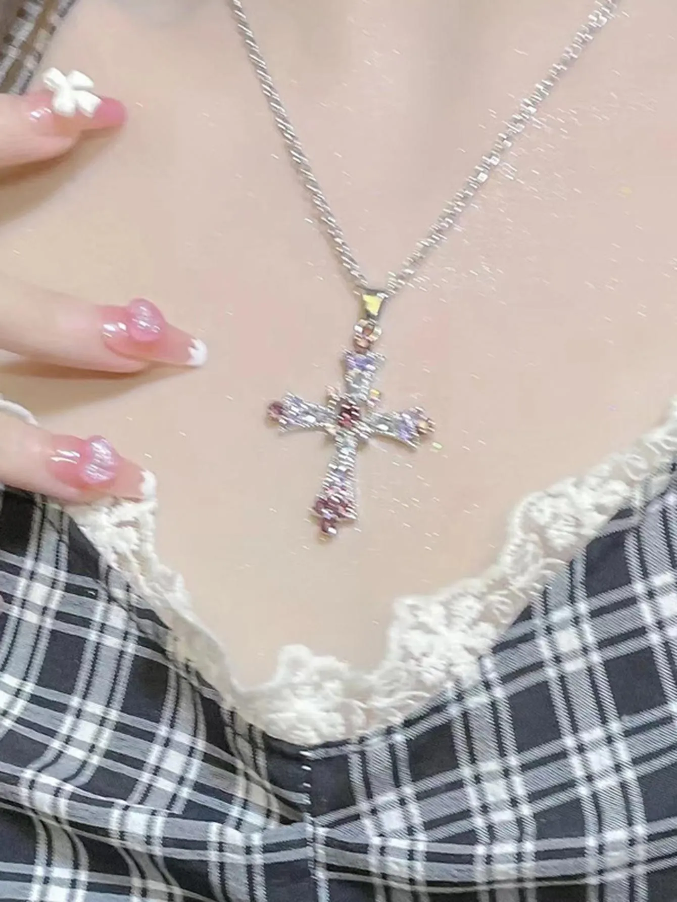 1pc Delicate Cross & Rhinestone Decor Pendant Necklace Religious Necklace Faith