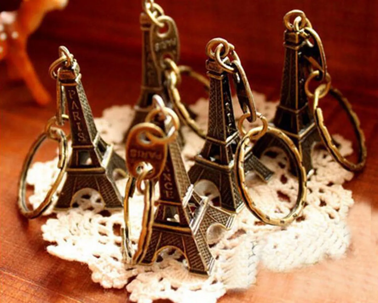 20 Pieces 2 Inches Metallic Eiffel Tower Keychain - Bronze