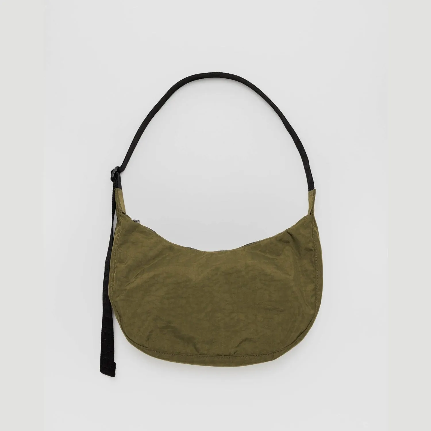 Baggu Medium Nylon Crescent Bag in Seaweed